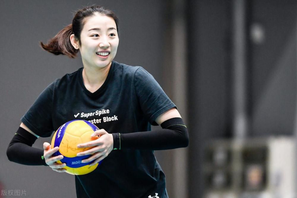 玉女包玉婷