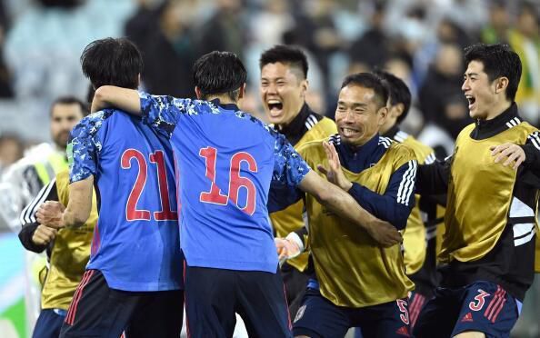 2022国产情侣真实露脸在线
